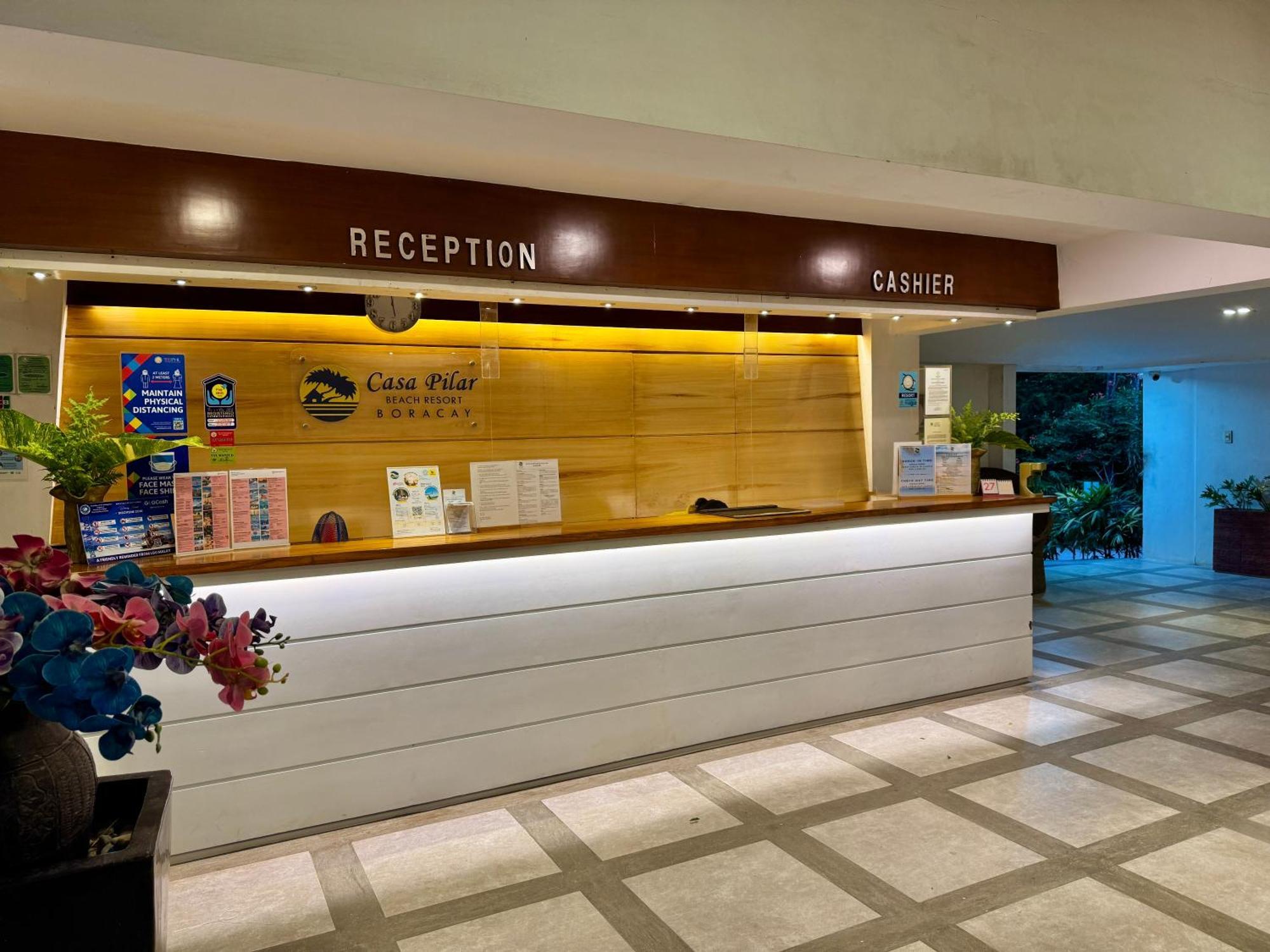 Casa Pilar Beach Resort Manoc-Manoc Eksteriør bilde
