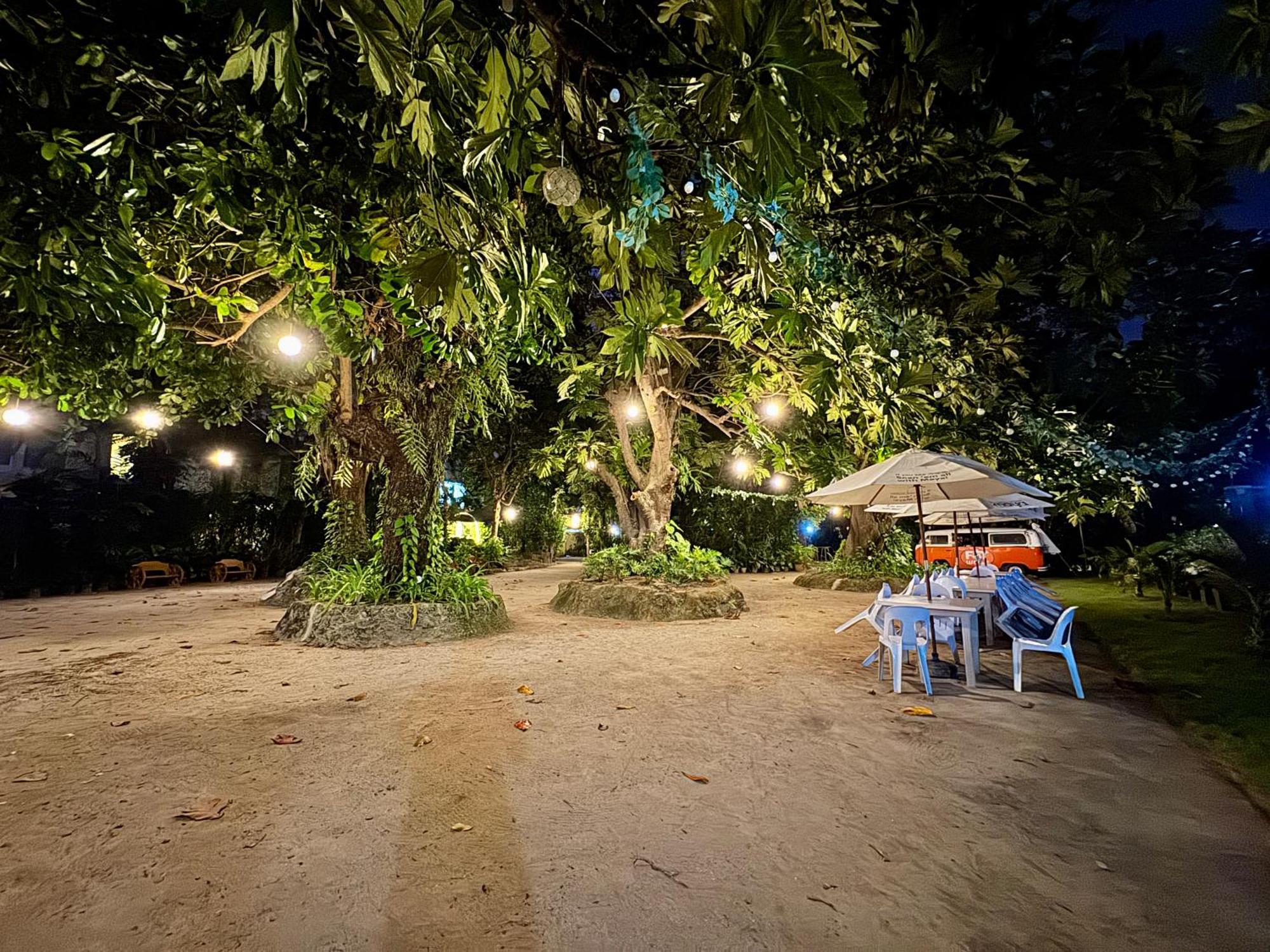 Casa Pilar Beach Resort Manoc-Manoc Eksteriør bilde